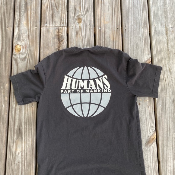 H&M part of Mankind T-shirt - Picture 2 of 3